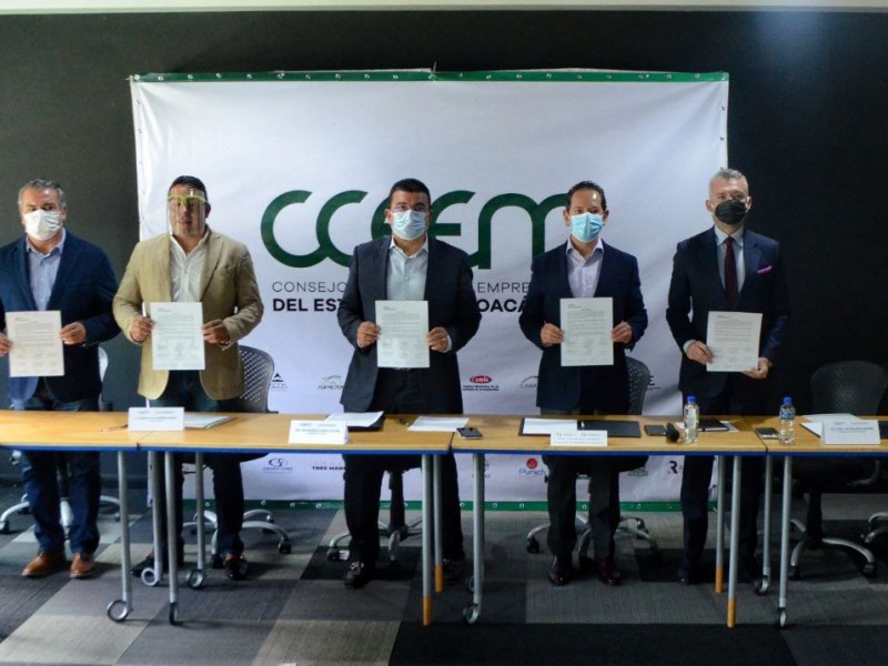 Se suman tres organismos empresariales al CCEEM