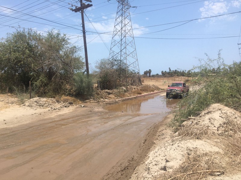 Se tapiza Blvrd Santa Rosa de aguas negras