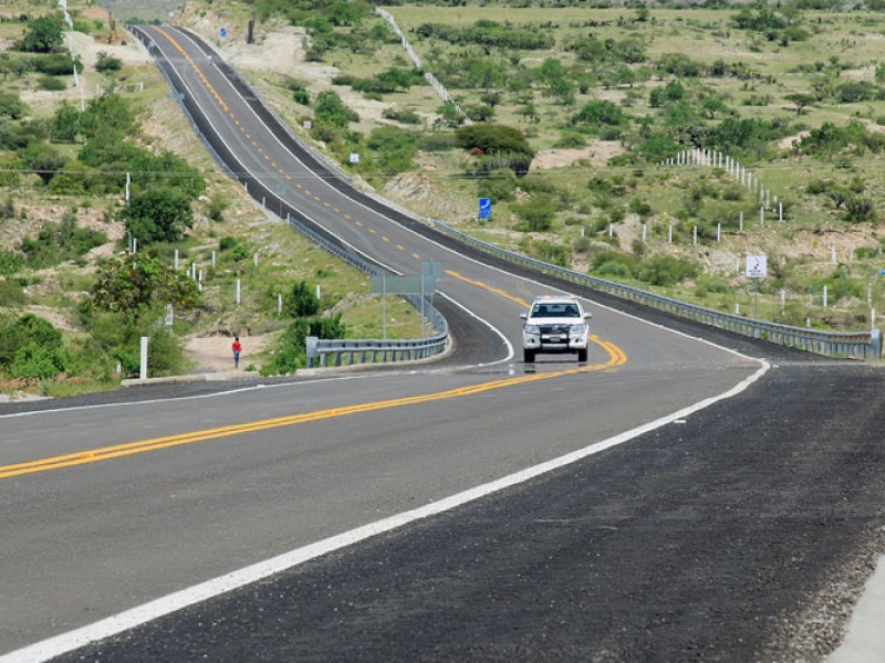 Se triplica inversión de autopista Oaxaca-Costa