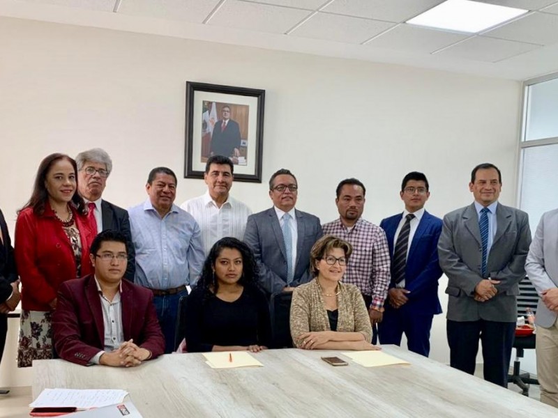 Sección 51 SNTE y UPAEP firman convenio colaborativo