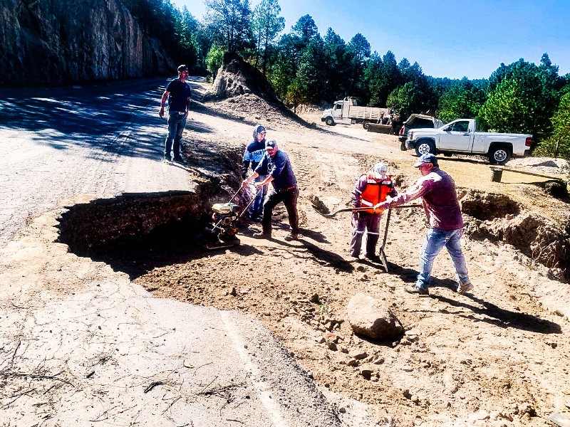 SECOPE atiende socavón en Coyotes–San Miguel de Cruces