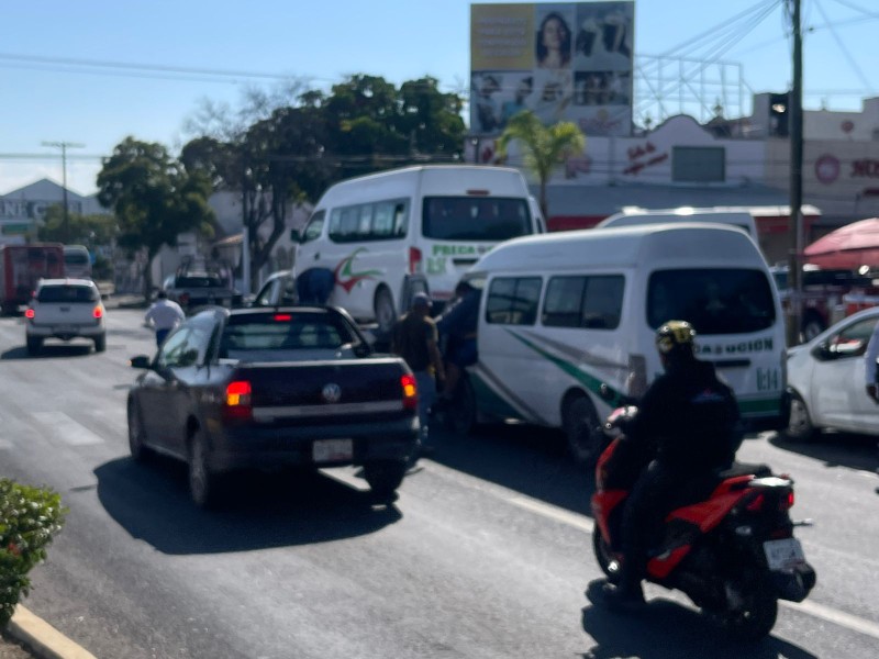 Secretaría de Movilidad realiza operativo contra  Secretaría de Movilidad realiza operativo contra