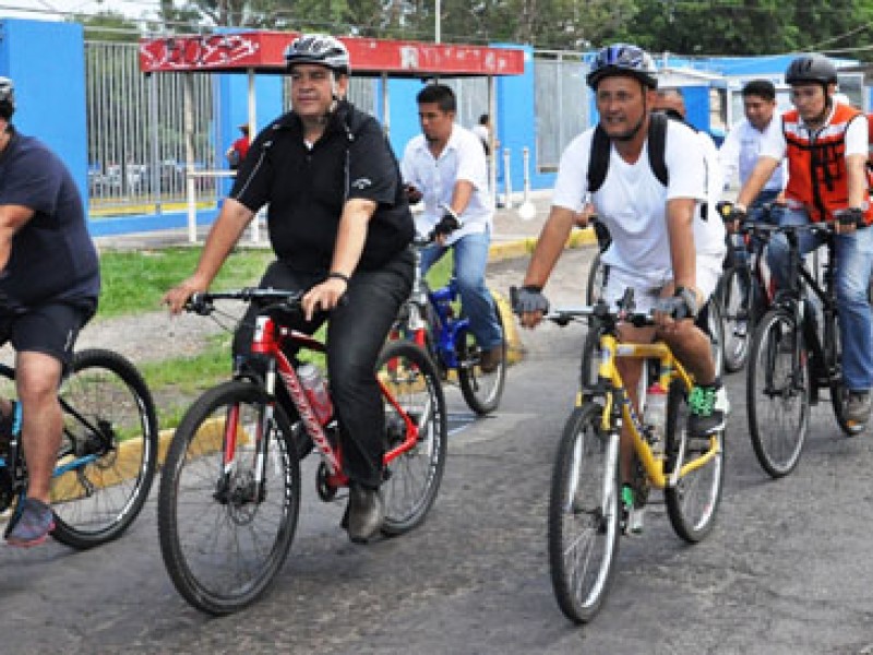 Secretaría de Movilidad recibe propuestas de asociaciones ciclistas