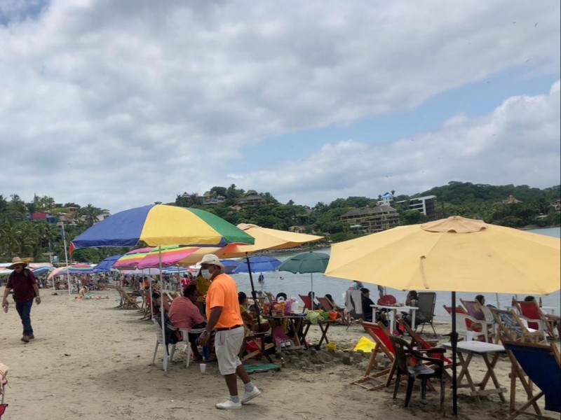 Secretario de Salud pide cierre de playas de Nayarit