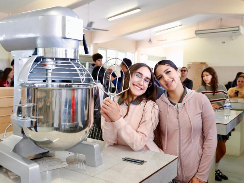 Sector educativo incorpora siete talleres al ciclo escolar 2025-2026