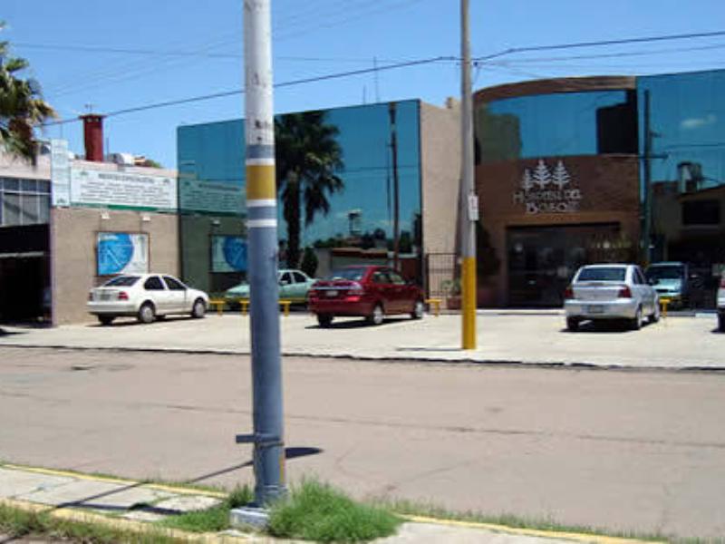Sector privado recibe más pacientes, pero descarta saturación