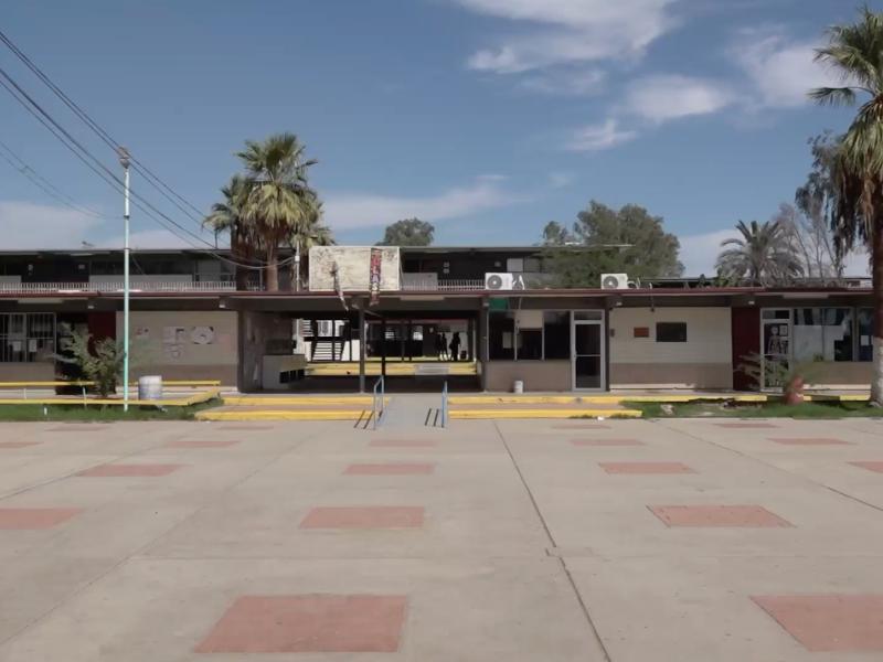 Secundaria Técnica 4 prepara autocine con películas de terror