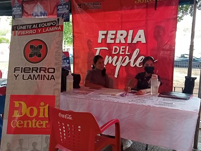 SEDECO realiza segunda feria del empleo express en Plazuela 27