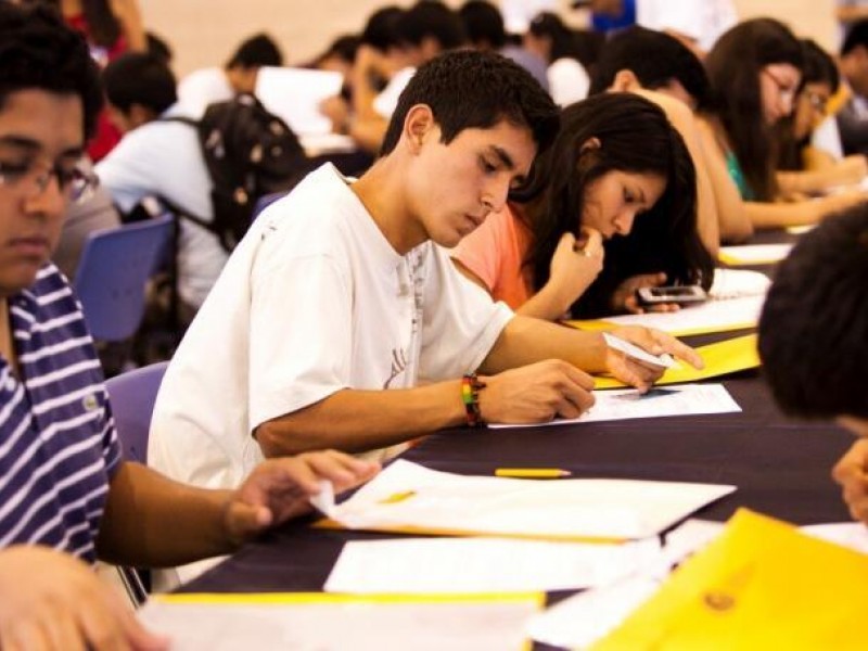 SEE invita a verificar validez de programas educativos de planteles