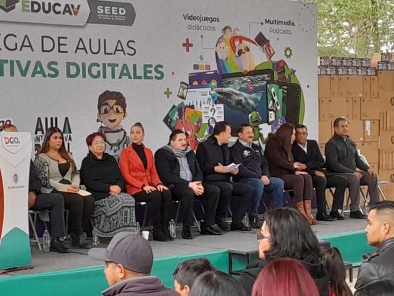 SEED entrega aulas interactivas digitales