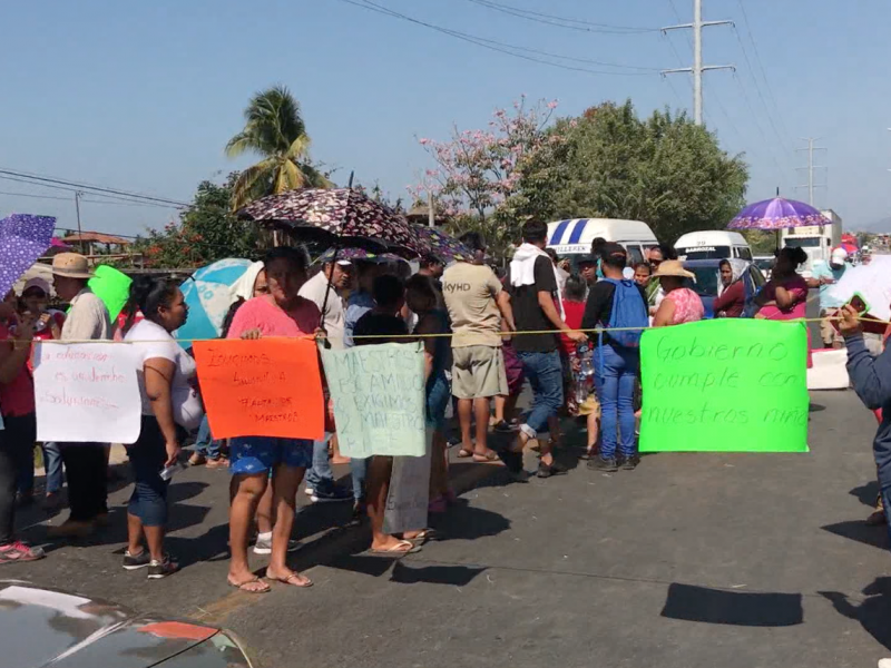 SEG cumplió su parte con reposición de docente