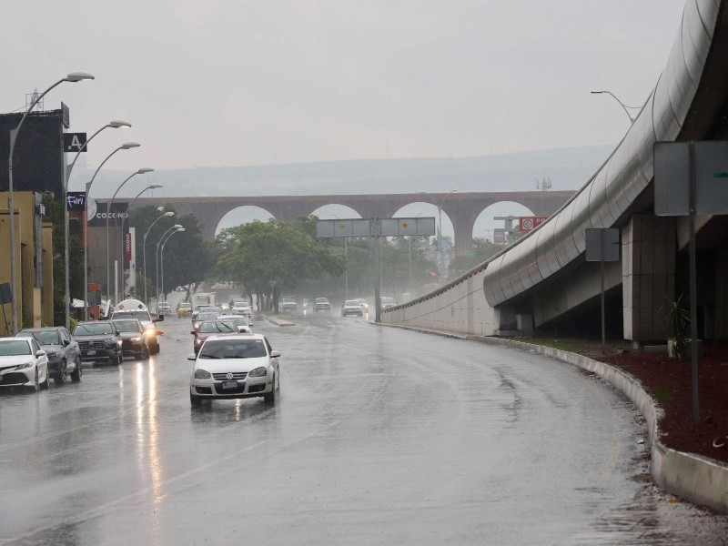 Seguirán las lluvias en Querétaro y vientos fuertes