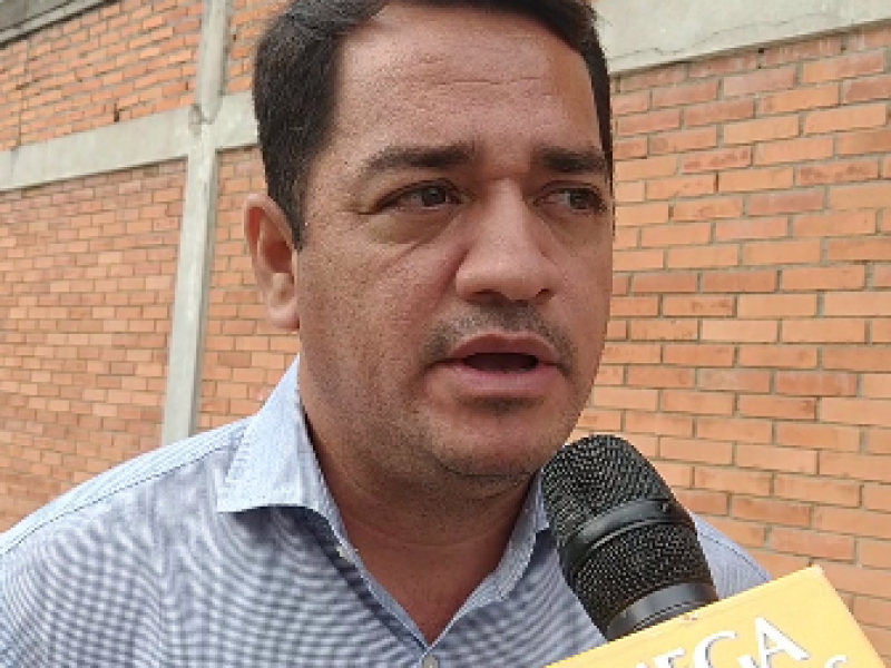 Seguiré al frente del PRD Ricardo barrientos