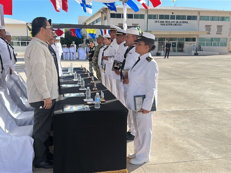 Segunda Región Naval realiza ceremonia de ascensos