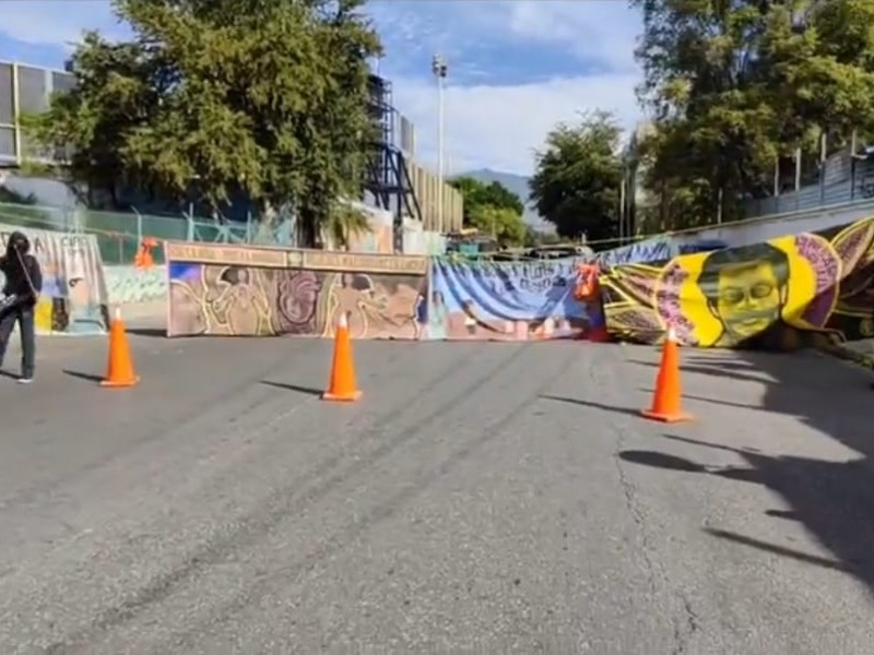 Segundo día de bloqueo en oficinas de Derechos Humanos