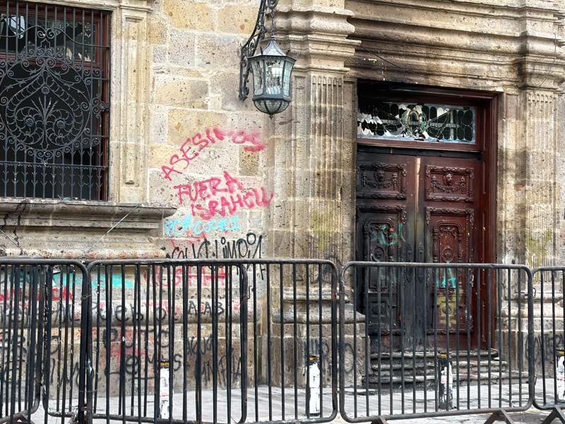 Seguridad de Jalisco identifica cinco grupos que causaron disturbios en protesta