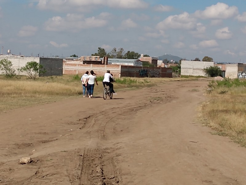 Seguridad y salud; prioridad en Lomas de Medina