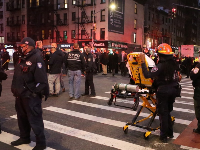 Seis lesionados de gravedad tras atropellamiento masivo en Nueva York