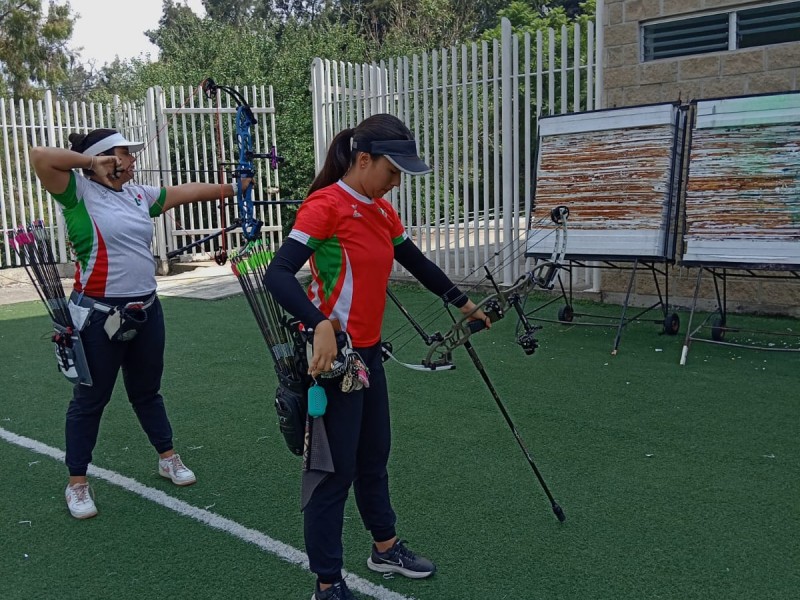 Selección de tiro con arco se alista para Santiago 2023