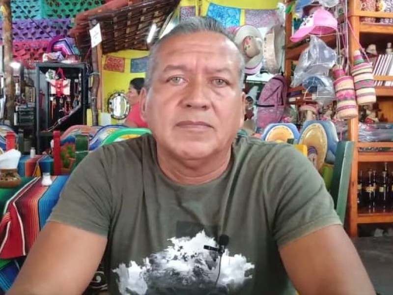 Semáforo Rojo retrasa recuperación de Bahías de Papanoa lamentan turisteros