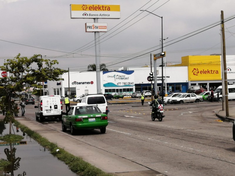 Semáforos inoperantes desde la madrugada