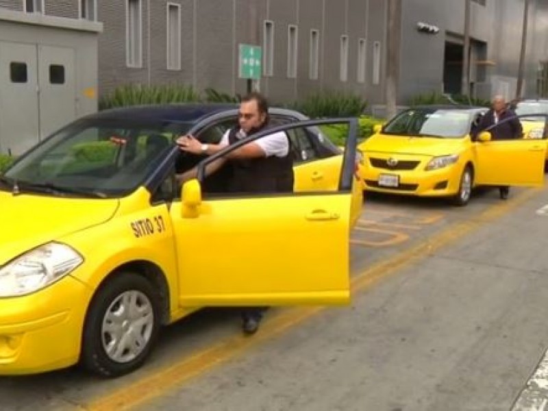 SEMOV sancionará a taxistas incumplidos