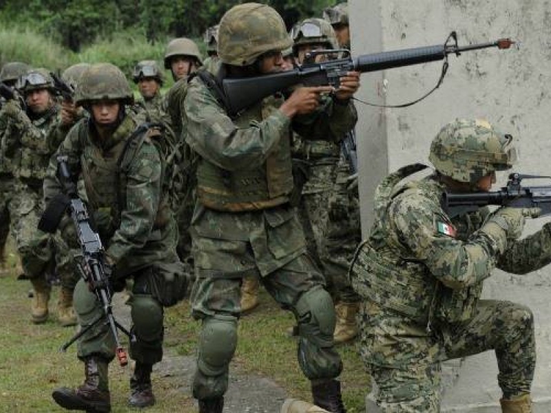 Senado suspende discusión de reforma sobre Ejército a 2028