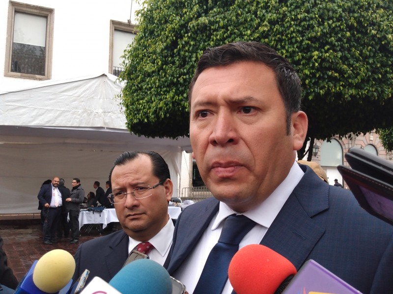 Senador teme por su seguridad en Querétaro