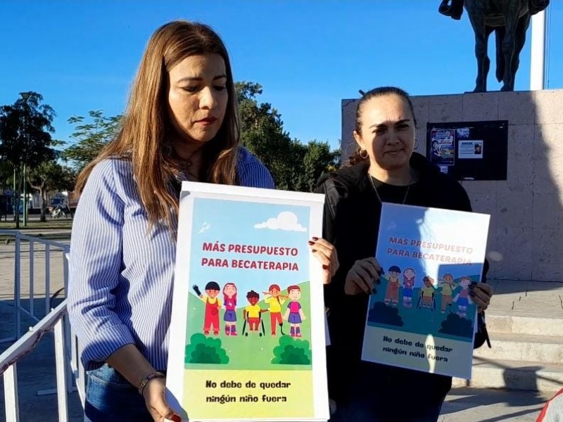 Señalan irregularidades en convocatoria para becas de niños con discapacidad