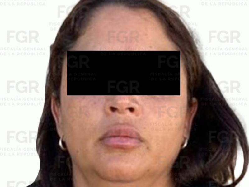 Sentencian a mujer por transportar indocumentados