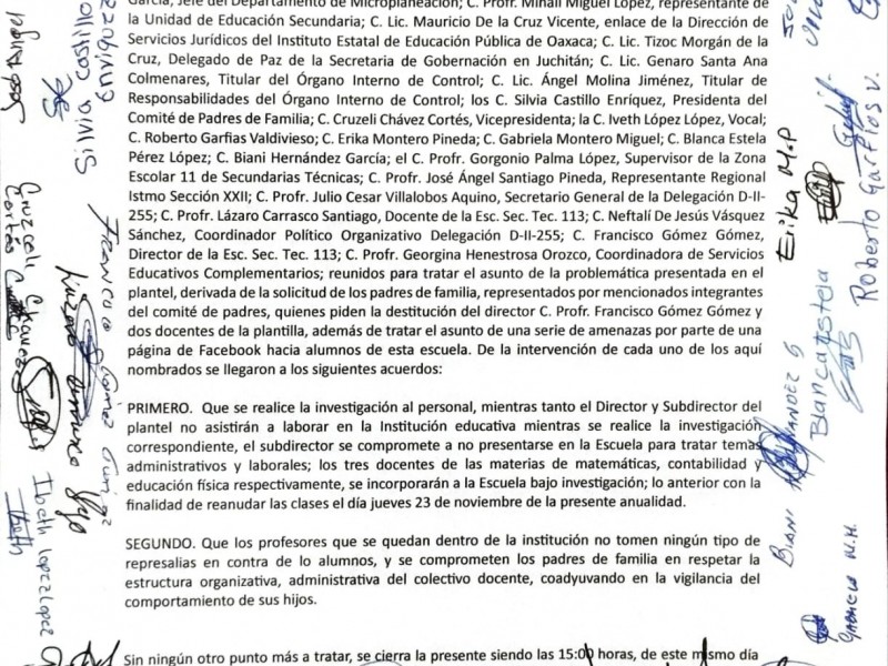 Separan del cargo a maestros de Juchitan, están bajo investigación.