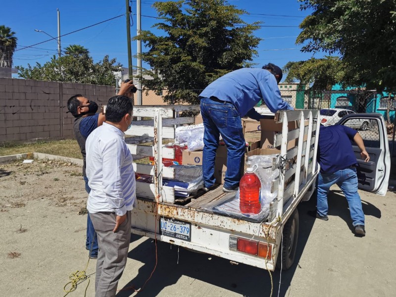 SEPyC entrega paquetes Sanitarios a escuelas en Ahome