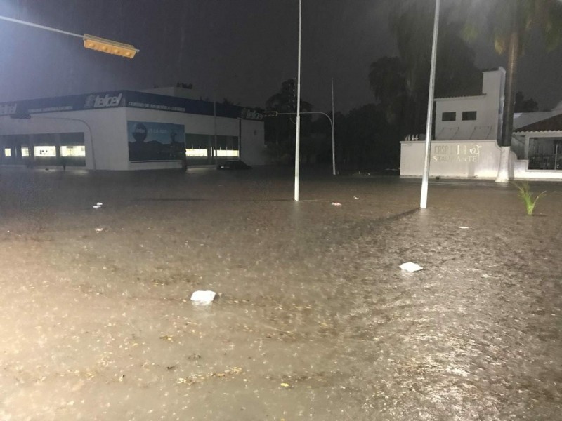 SEPyC ordena suspensión de clases por intensa lluvia