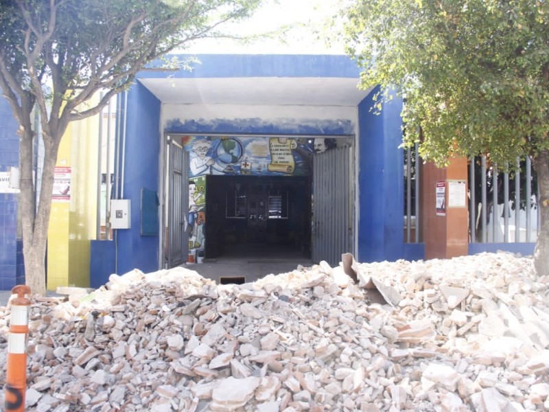 SEPyC revisa la infraestructura de 140 escuelas en Sinaloa