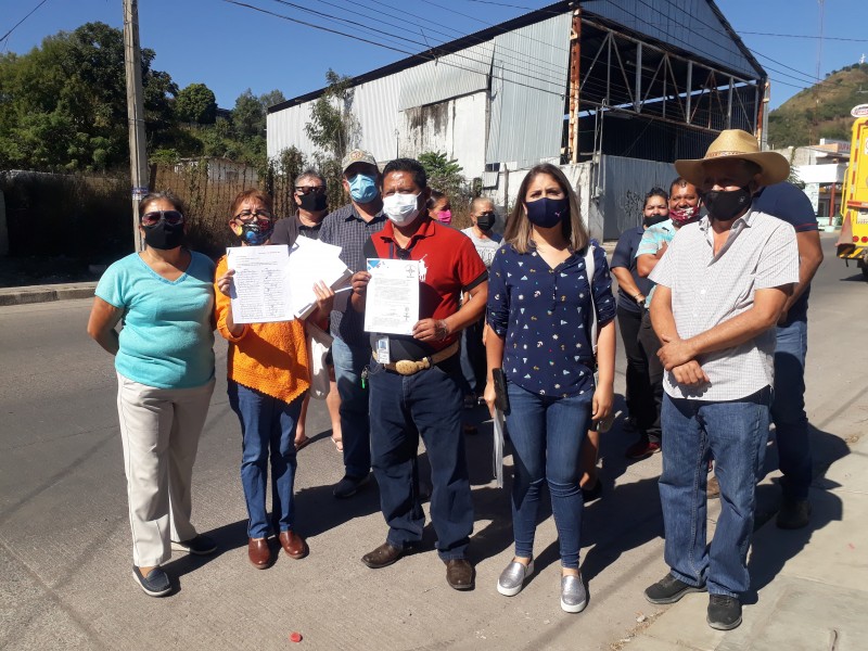 Ser oponen ciudadanos a gasera en avenida Zapopan