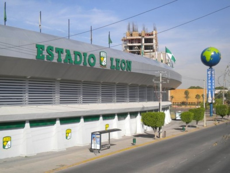 Sería un peligro entregar el estadio León