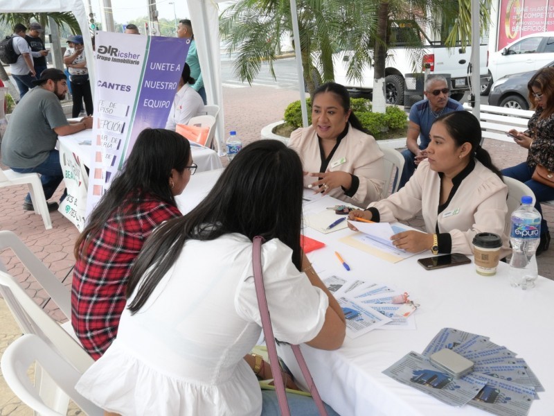 Servicio de Empleo supera 1,600 solicitudes laborales en Tuxpan