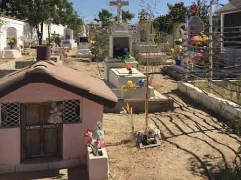 Servicios Públicos desconoce número de tumbas en cementerio