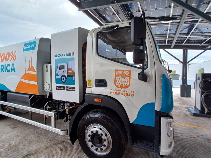 Servicios Públicos recibe 25 camiones eléctricos para recolección de basura en Hermosillo