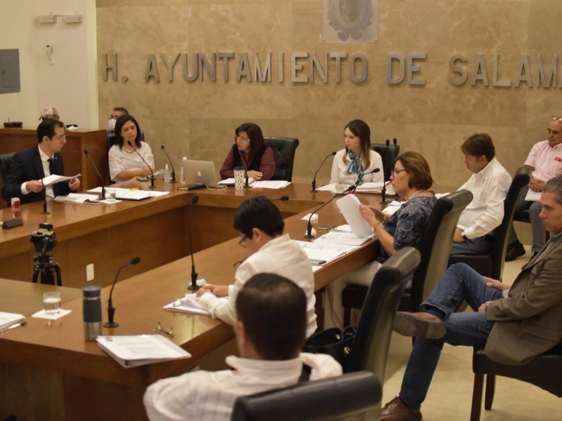 Sesión de Ayuntamiento a puerta cerrada y a sana distancia