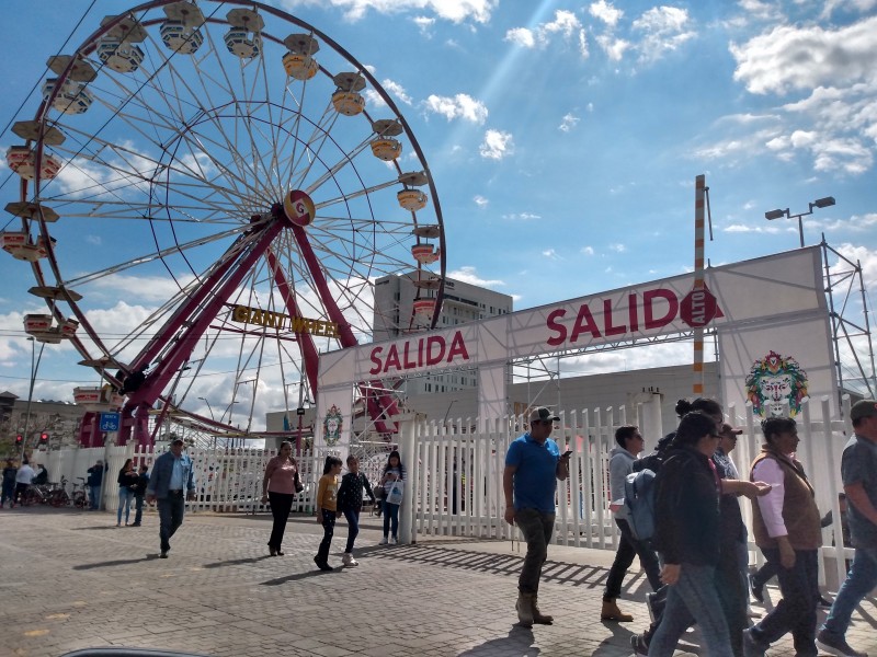 Setenta infracciones a ambulantes en la Feria