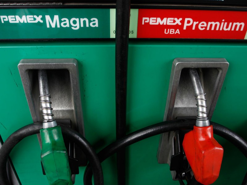 SHCP deja sin estímulo fiscal a gasolina Premium