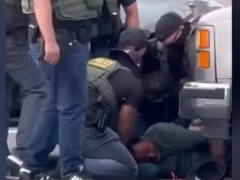 Sheinbaum condena detención violenta de migrante en Estados Unidos