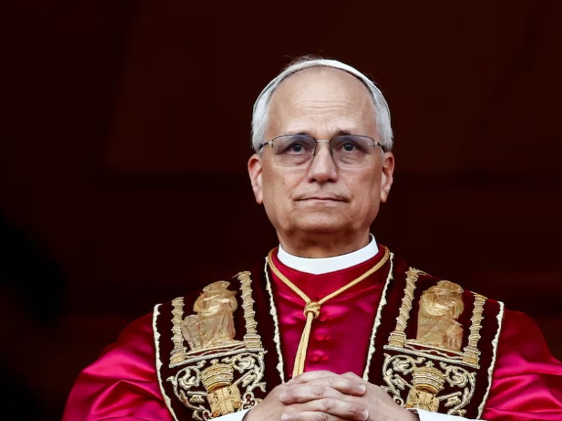 Sheinbaum invita al Papa León XIV a visitar México