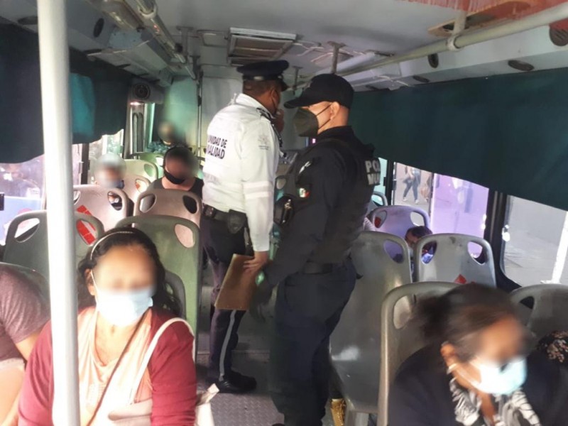 Si han detectado a personas en el transporte sin cubrebocas