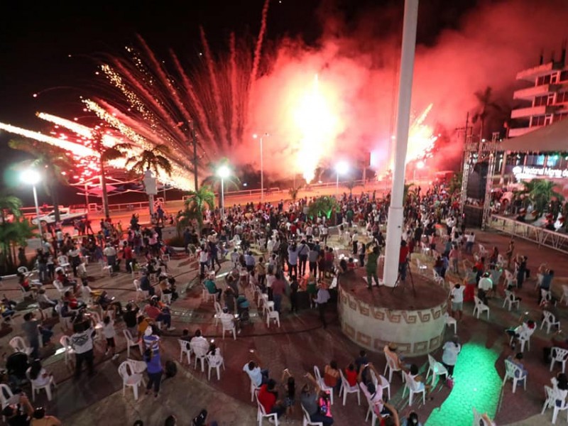 Si hubo Grito de Independencia presencial en Tuxpan