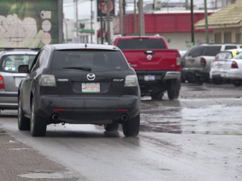 Si llueve maneje con precaución recomienda Tránsito y Vialidad