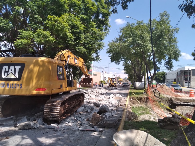 Siapa arranca última etapa del colector pluvial San Carlos