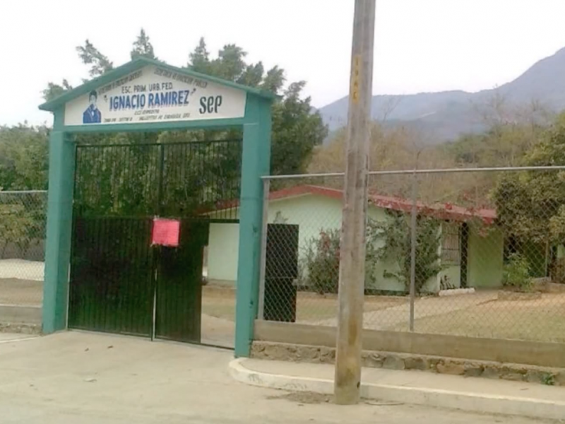 Sierra de Zihuatanejo sin clases por inseguridad