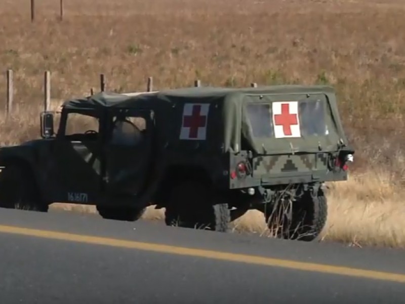 Siete militares lesionados en accidente carretero